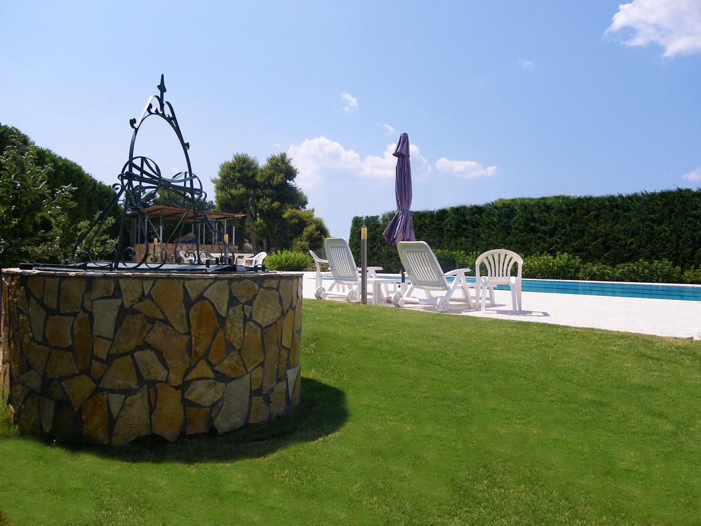 Cosmos Resort Kalamos  Exterior photo